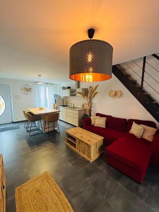 Appartement En Petite Camargue Saint-Laurent-dʼAigouze Buitenkant foto